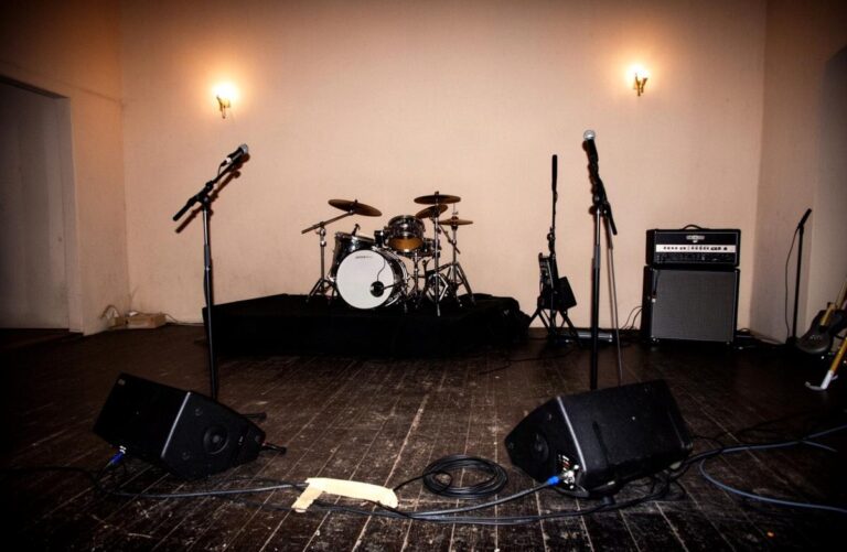 Rider techniczny: co wpisać, żeby koncert zabrzmiał